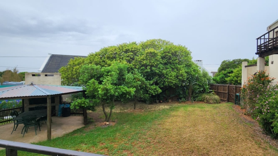 6 Bedroom Property for Sale in Napier Western Cape